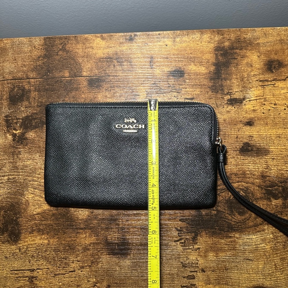 Coach Black Leather Wristlet - Picture 8 of 8